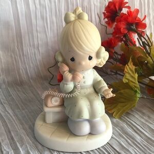 Vintage 1989 PRECIOUS MOMENTS Enesco collectible Tell it to Jesus porcelain